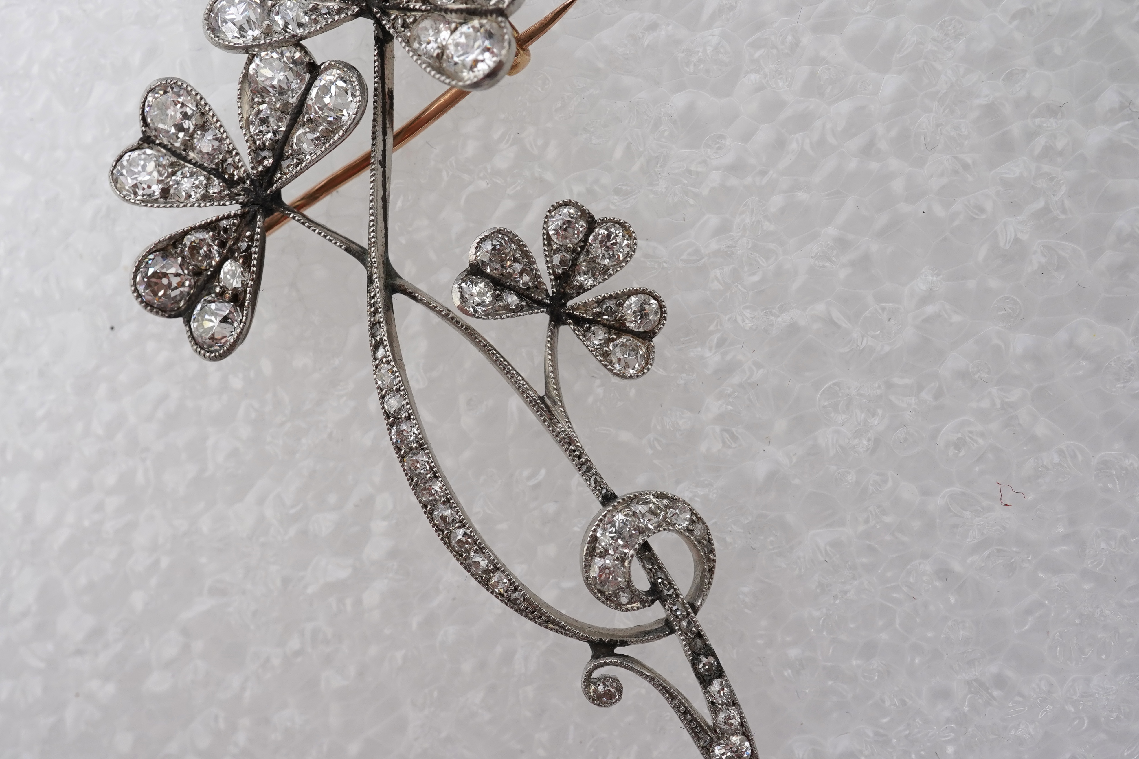 A fine Art Nouveau diamond brooch, circa 1910